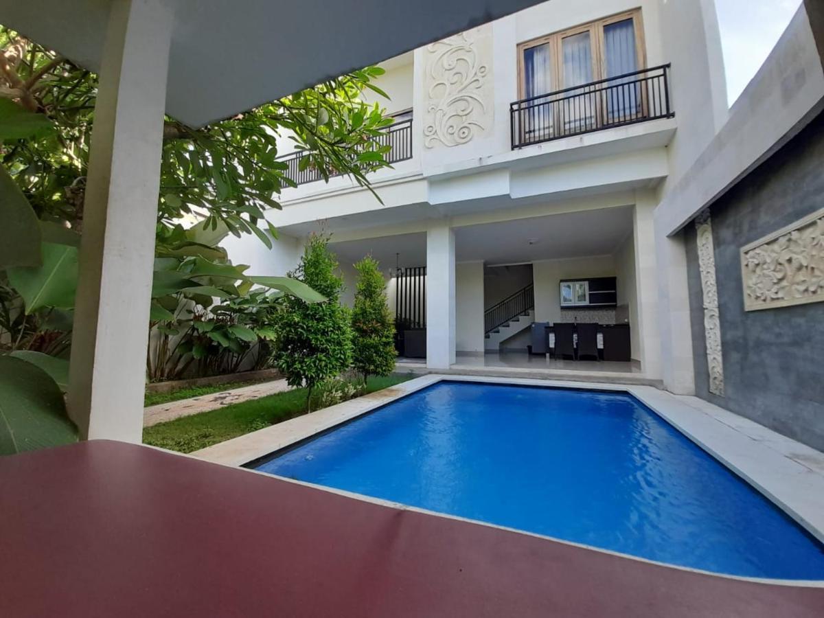Vila The Kayuputih Lovina Exteriér fotografie
