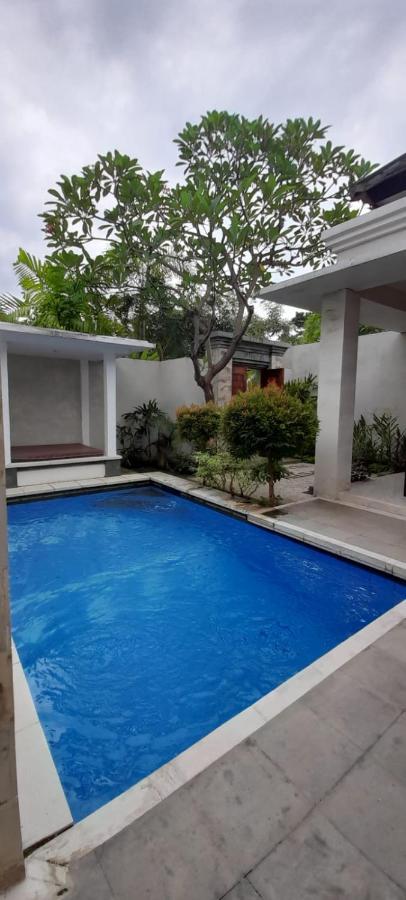 Vila The Kayuputih Lovina Exteriér fotografie